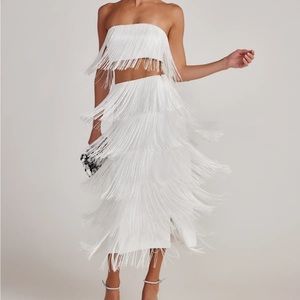 White Fringe set